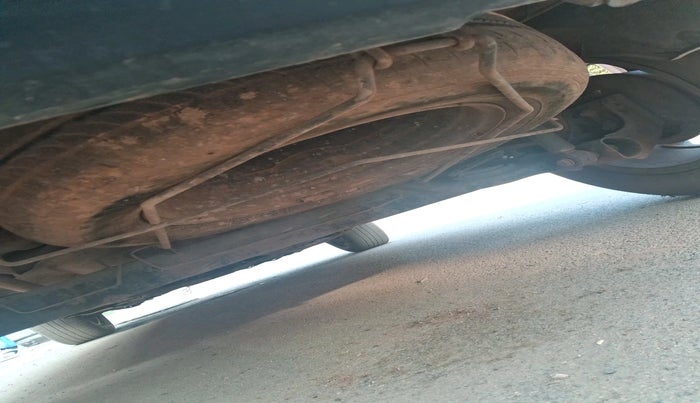 2014 Nissan Terrano XL (D), Diesel, Manual, 1,05,928 km, tyre