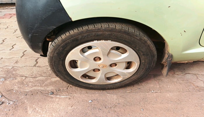 2012 Tata Nano LX, Petrol, Manual, 65,000 km, tyre