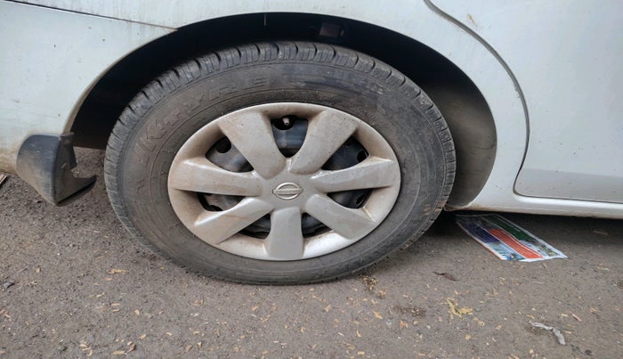 2013 Nissan Sunny XL, Petrol, Manual, 1,07,415 km, tyre