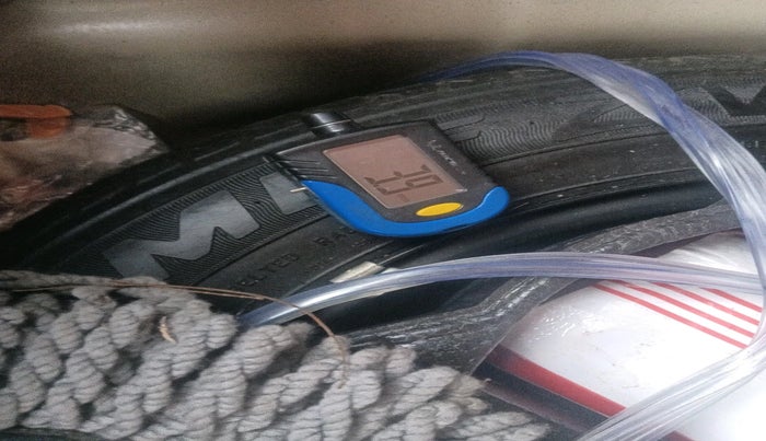 2014 Maruti Celerio VXI AMT, Petrol, Automatic, 61,208 km, tyre