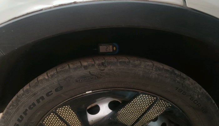 2021 Tata NEXON XE PETROL, Petrol, Manual, 62,033 km, tyre