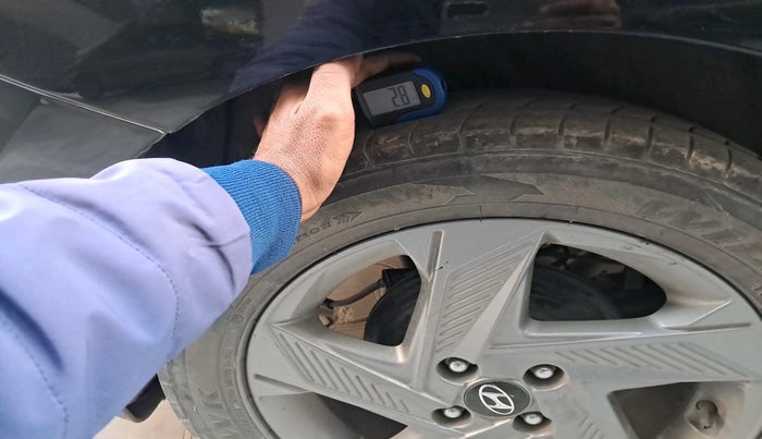 2021 Hyundai Verna SX 1.5 CRDI, Diesel, Manual, 1,28,154 km, tyre