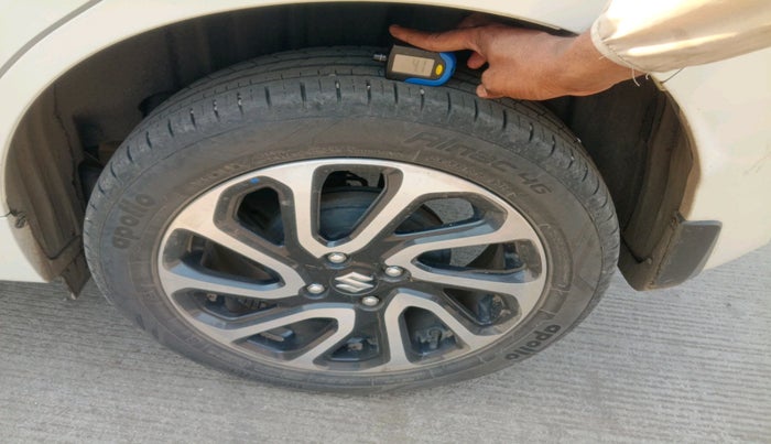 2023 Maruti Baleno ALPHA 1.2 AGS, Petrol, Automatic, 28,047 km, tyre