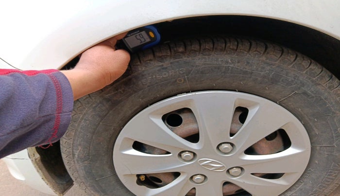 2011 Hyundai i10 MAGNA 1.1, Petrol, Manual, 43,151 km, tyre