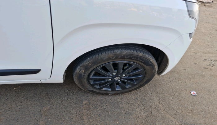 2025 Maruti New Wagon-R ZXI PLUS 1.2, Petrol, Manual, 6,779 km, tyre
