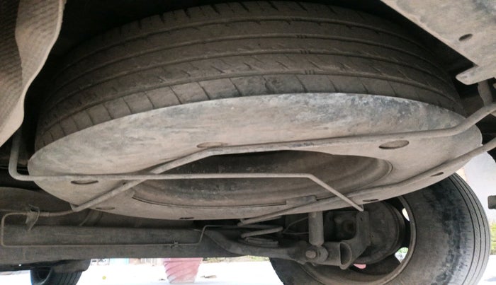 2014 Renault Duster 85 PS RXL DIESEL, Diesel, Manual, 1,05,055 km, tyre