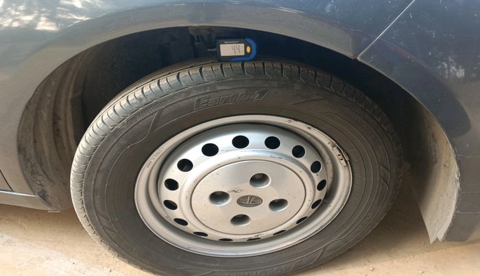 2021 Tata ALTROZ XM DIESEL, Diesel, Manual, 96,744 km, tyre