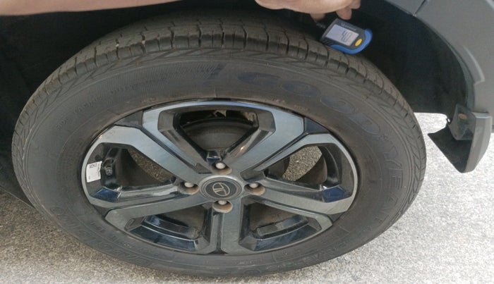 2023 Tata NEXON XZA Plus LUXS Diesel Jet, Diesel, Automatic, 34,064 km, tyre