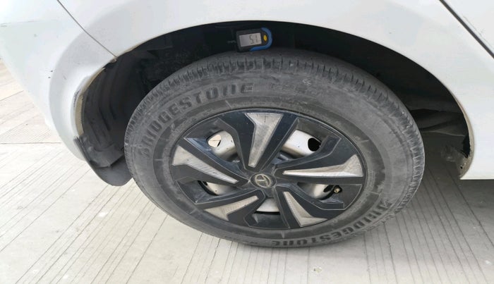 2018 Tata Tiago XE PETROL, Petrol, Manual, 31,845 km, tyre