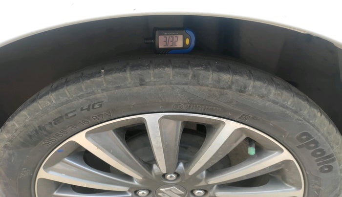 2019 Maruti Ciaz ALPHA  AT 1.5 SHVS PETROL, Petrol, Automatic, 1,34,882 km, tyre