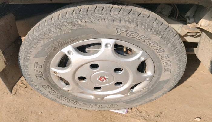 2021 Mahindra Bolero B6, Diesel, Manual, 79,579 km, tyre