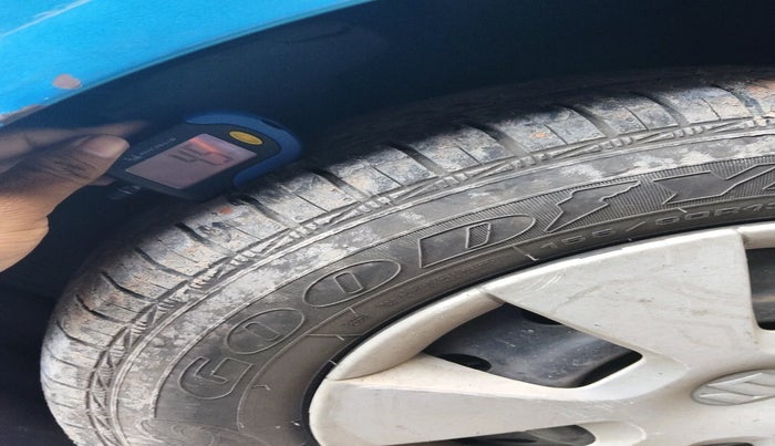 2011 Maruti A Star VXI, Petrol, Manual, 30,139 km, tyre