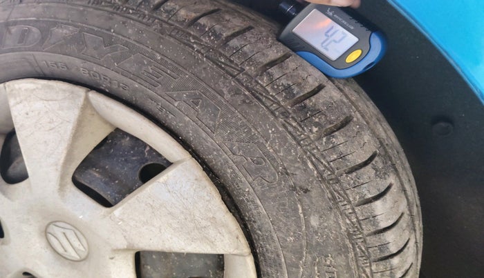 2011 Maruti A Star VXI, Petrol, Manual, 30,139 km, tyre