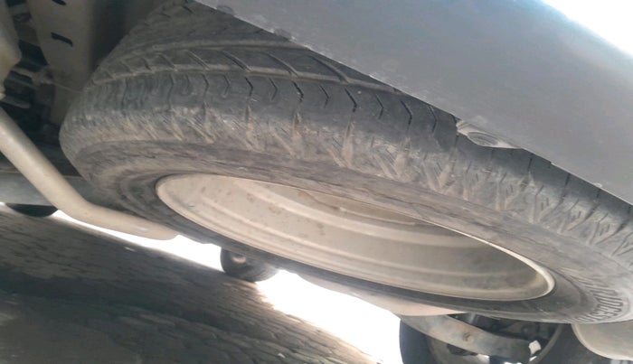 2018 Mahindra XUV500 W11, Diesel, Manual, 82,651 km, tyre