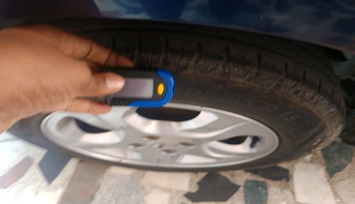 2015 Renault Lodgy 110 PS RXZ, Diesel, Manual, 45,947 km, tyre