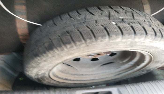 2011 Hyundai Santro Xing GL, Petrol, Manual, 1,95,680 km, tyre