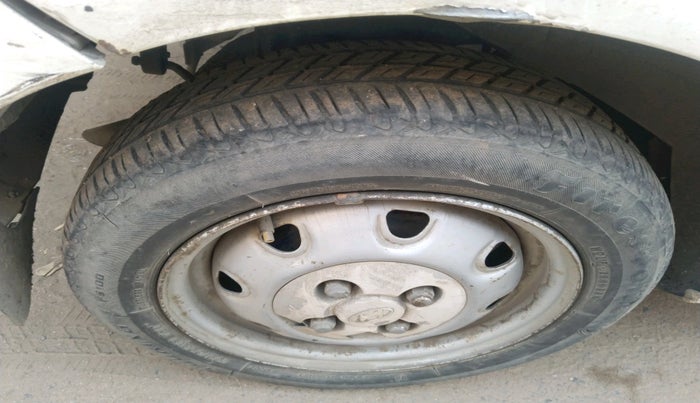 2011 Hyundai Santro Xing GL, Petrol, Manual, 1,95,680 km, tyre