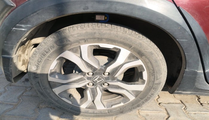 2018 Honda WR-V 1.2L I-VTEC VX MT, Petrol, Manual, 65,737 km, tyre