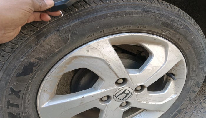 2015 Honda City 1.5L I-VTEC VX CVT, Petrol, Automatic, 1,19,511 km, tyre