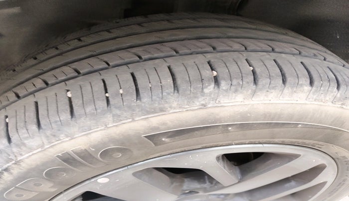 2023 Tata Harrier XZA + O 2.0L RED DARK EDITION 5 STR, Diesel, Automatic, 45,395 km, tyre