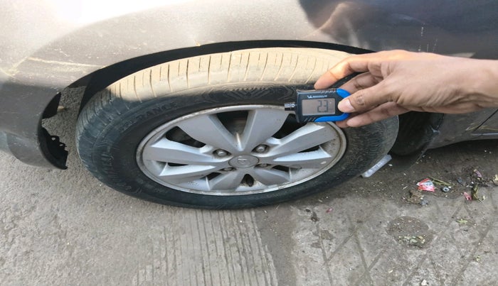 2013 Hyundai i20 SPORTZ 1.2, Petrol, Manual, 73,203 km, tyre