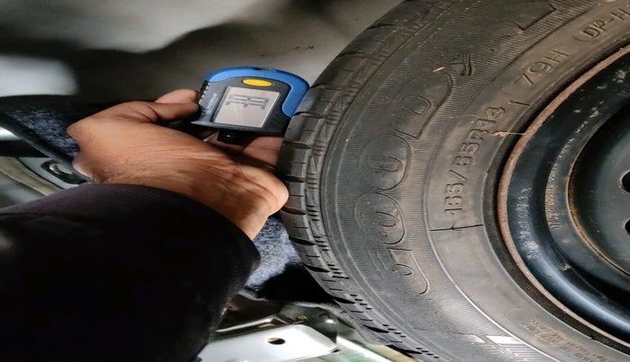 2017 Hyundai Grand i10 SPORTZ (O) 1.2 KAPPA VTVT, Petrol, Manual, 45,068 km, tyre