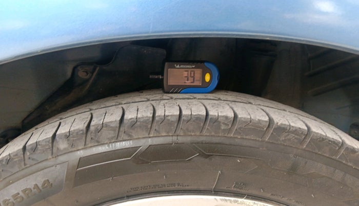 2014 Honda Amaze 1.5L I-DTEC S, Diesel, Manual, 1,46,211 km, tyre