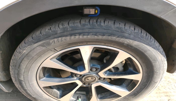 2021 Tata NEXON XZ PLUS DIESEL SUNROOF, Diesel, Manual, 45,436 km, tyre