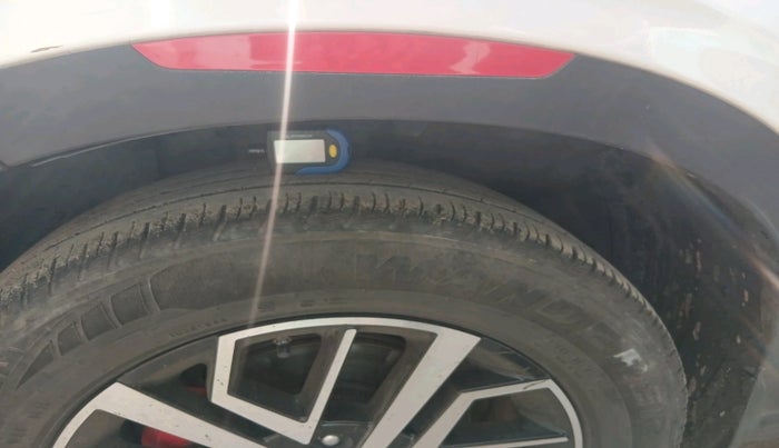 2023 Hyundai VENUE N LINE N8 1.0 TURBO DCT, Petrol, Automatic, 33,532 km, tyre