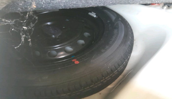 2021 Maruti New Wagon-R VXI 1.0, Petrol, Manual, 23,324 km, tyre