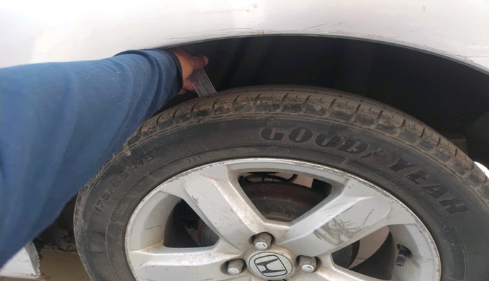 2013 Honda City 1.5L I-VTEC S MT, Petrol, Manual, 1,13,350 km, tyre