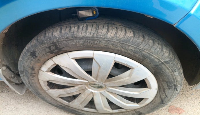 2017 Mahindra E20 Plus P4, Electric, Automatic, 24,462 km, tyre