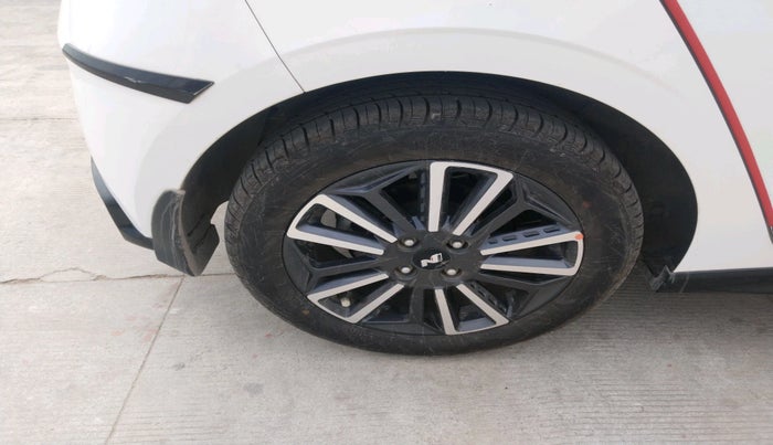 2021 Hyundai NEW I20 N LINE N6 1.0 TURBO GDI IMT, Petrol, Manual, 42,810 km, tyre