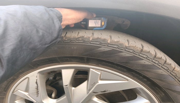 2023 Hyundai Creta SX IVT 1.5 PETROL, Petrol, Automatic, 24,424 km, tyre