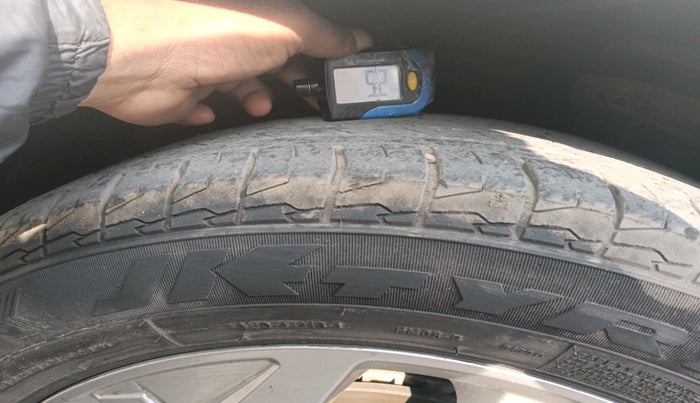 2023 Hyundai Creta SX IVT 1.5 PETROL, Petrol, Automatic, 24,424 km, tyre