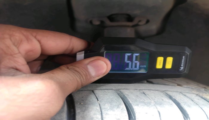 2020 MG HECTOR SHARP HYBRID 1.5 PETROL, Petrol, Manual, 77,499 km, tyre