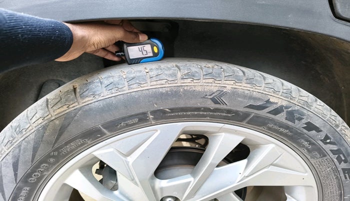 2023 Hyundai Creta SX 1.5 PETROL, Petrol, Manual, 31,345 km, tyre