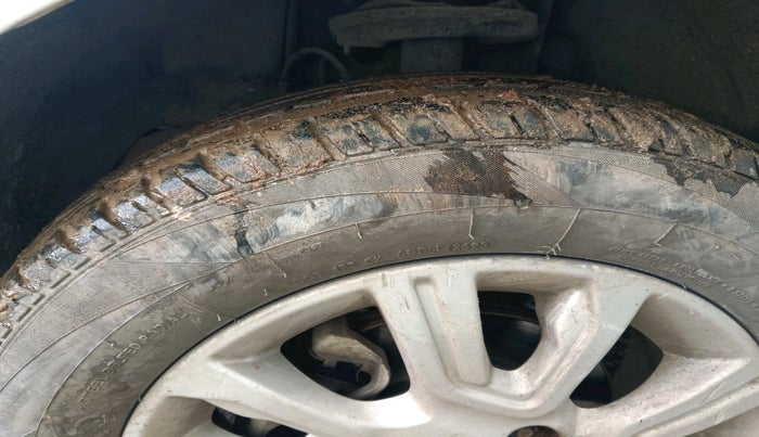 2018 Tata Tiago XZ PETROL, Petrol, Manual, 70,000 km, tyre