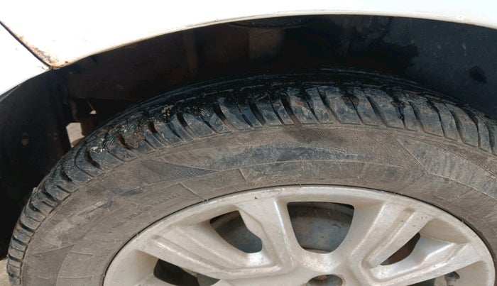 2018 Tata Tiago XZ PETROL, Petrol, Manual, 70,000 km, tyre