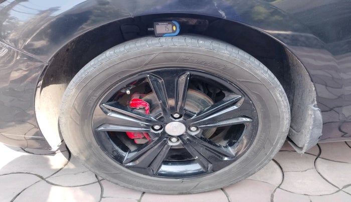 2018 Hyundai Verna 1.6 SX (O) CRDI MT, Diesel, Manual, 1,18,483 km, tyre