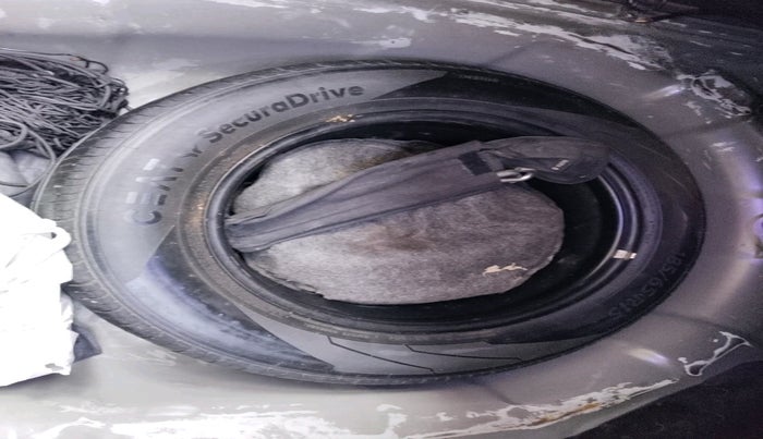 2018 Hyundai Verna 1.6 SX (O) CRDI MT, Diesel, Manual, 1,18,483 km, tyre