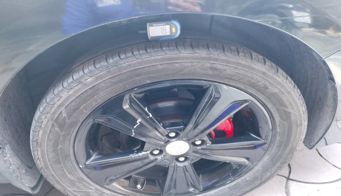 2018 Hyundai Verna 1.6 SX (O) CRDI MT, Diesel, Manual, 1,18,483 km, tyre