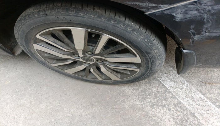 2020 Honda City 1.5L I-VTEC VX CVT, Petrol, Automatic, 21,832 km, tyre