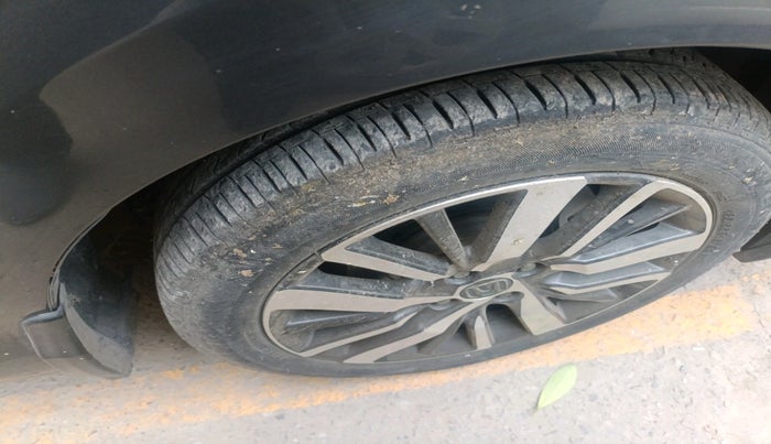 2020 Honda City 1.5L I-VTEC VX CVT, Petrol, Automatic, 21,832 km, tyre