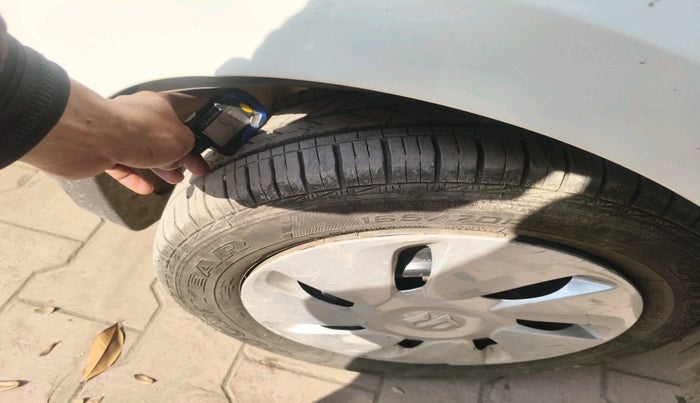 2015 Maruti Celerio ZXI AMT, Petrol, Automatic, 1,33,900 km, tyre