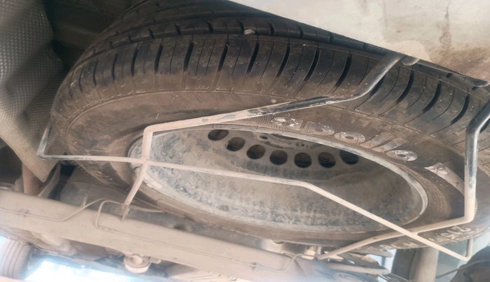 2022 Nissan Kicks XV 1.5, Petrol, Manual, 1,12,000 km, tyre