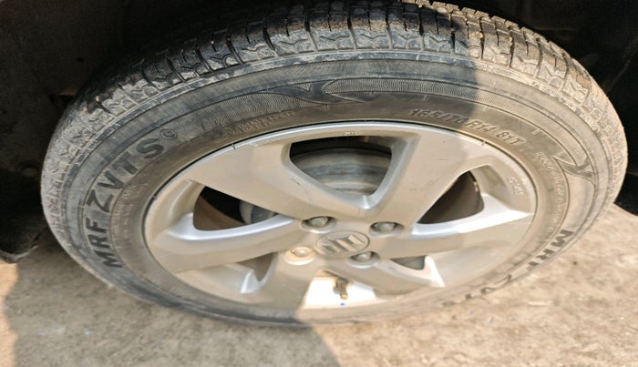 2014 Maruti Celerio ZXI, Petrol, Manual, 61,100 km, tyre