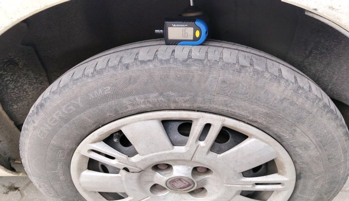 2012 Fiat Grand Punto ACTIVE 1.3, Diesel, Manual, 1,25,034 km, tyre