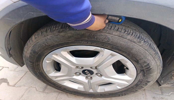 2021 KIA SONET HTX 1.5, Diesel, Manual, 89,392 km, tyre