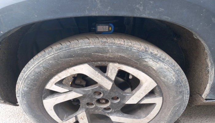 2021 Nissan MAGNITE XV PREMIUM, Petrol, Manual, 18,682 km, tyre